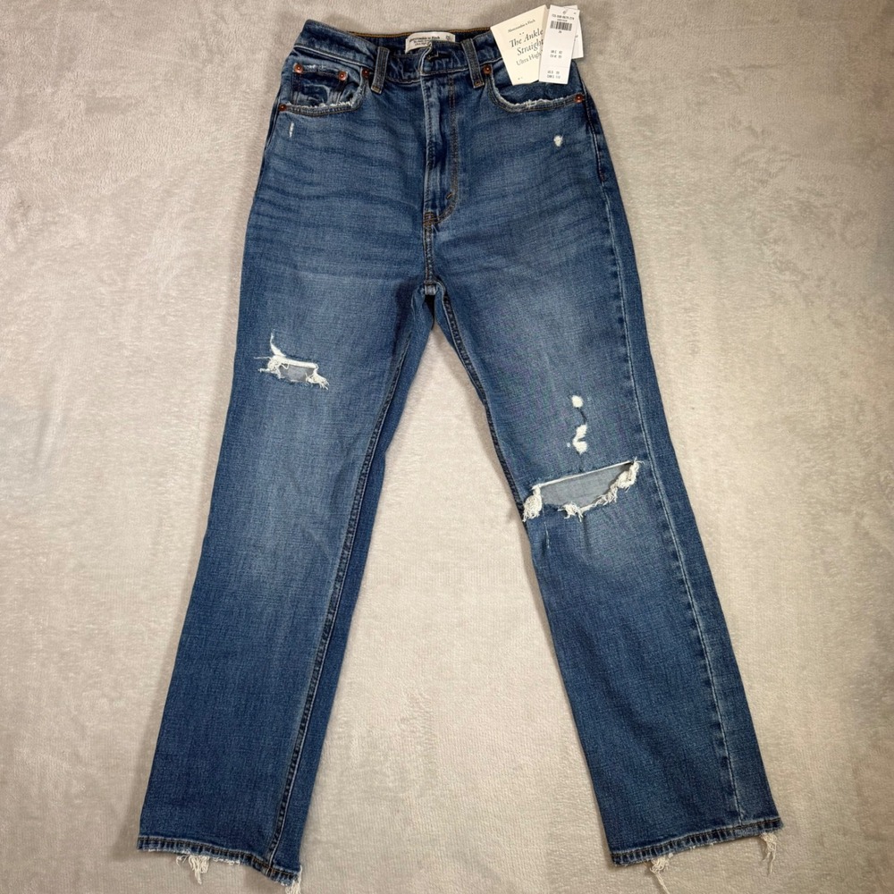 Abercrombie & Fitch The Ankle Straight Ultra High Rise Distressed Jeans 26 2R